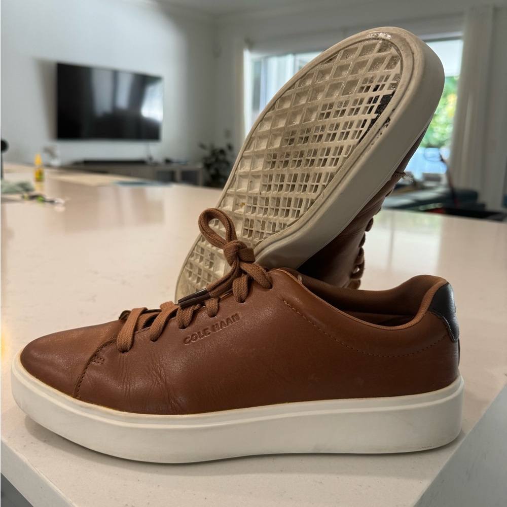 Cole Haan Sneakers - Model No. C36657 - Men’s size 9.5US - Great used condition!